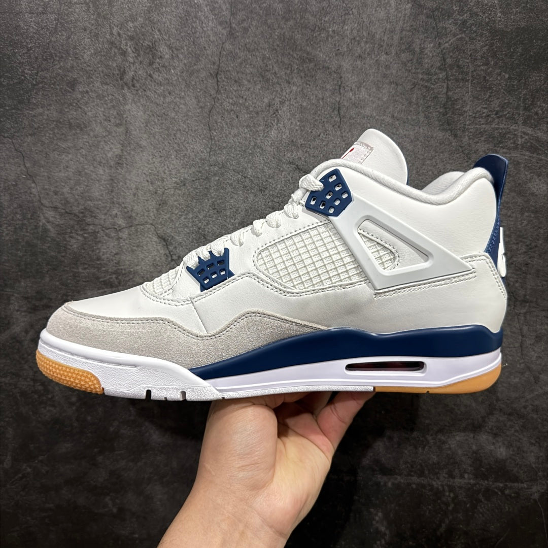Tênis Air Jordan 4 Retro SB Navy Metal