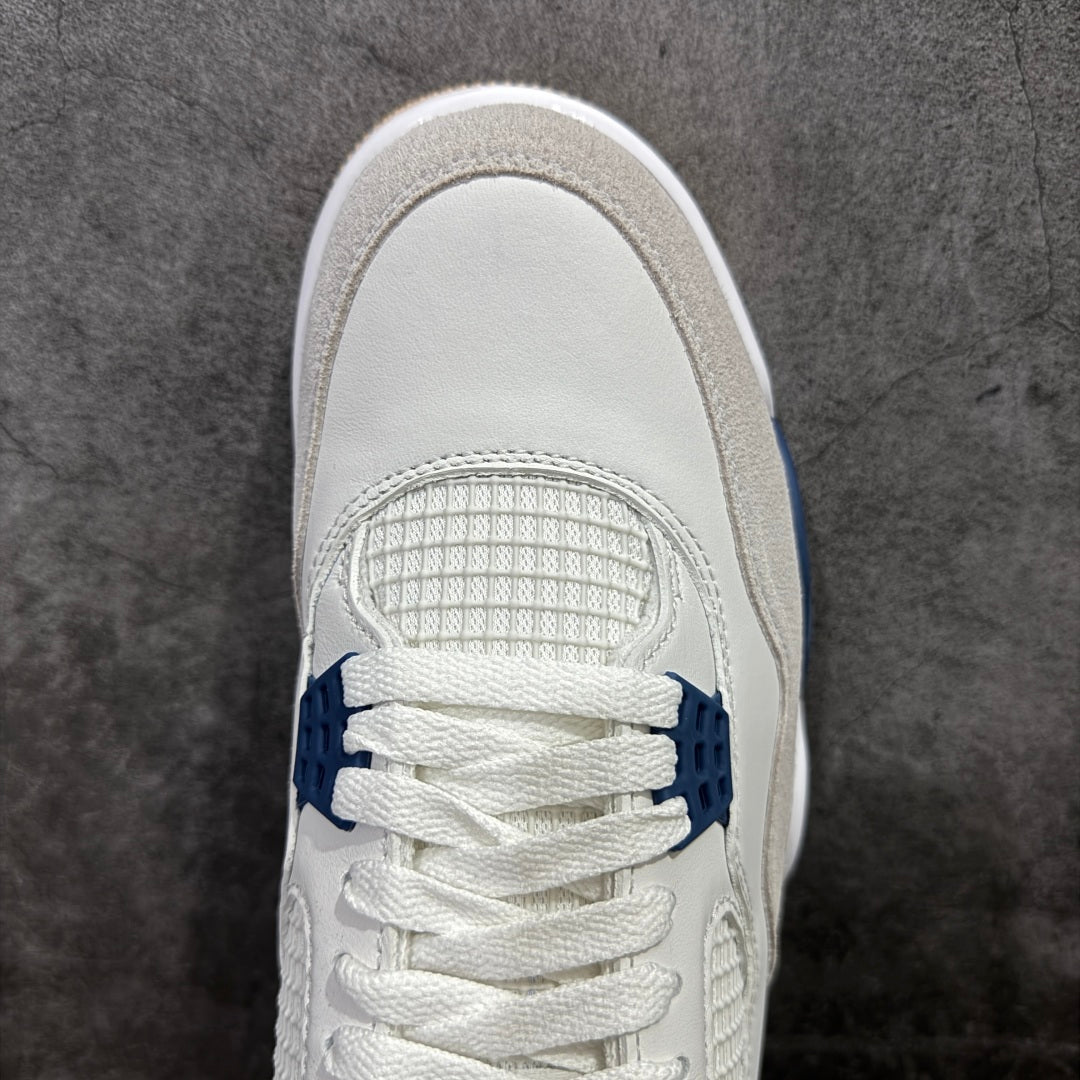 Tênis Air Jordan 4 Retro SB Navy Metal