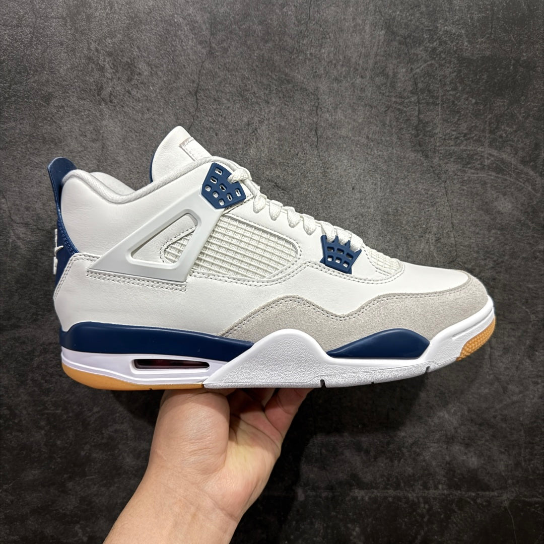 Tênis Air Jordan 4 Retro SB Navy Metal