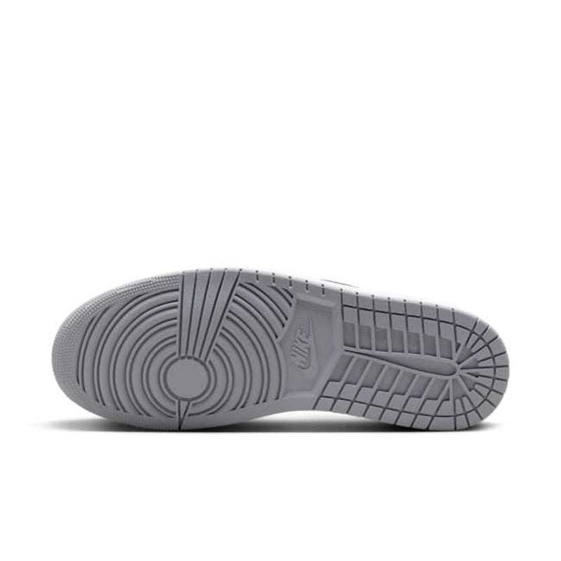 Tênis Nike Air Jordan 1 Low OG Barons Wolf Grey and White