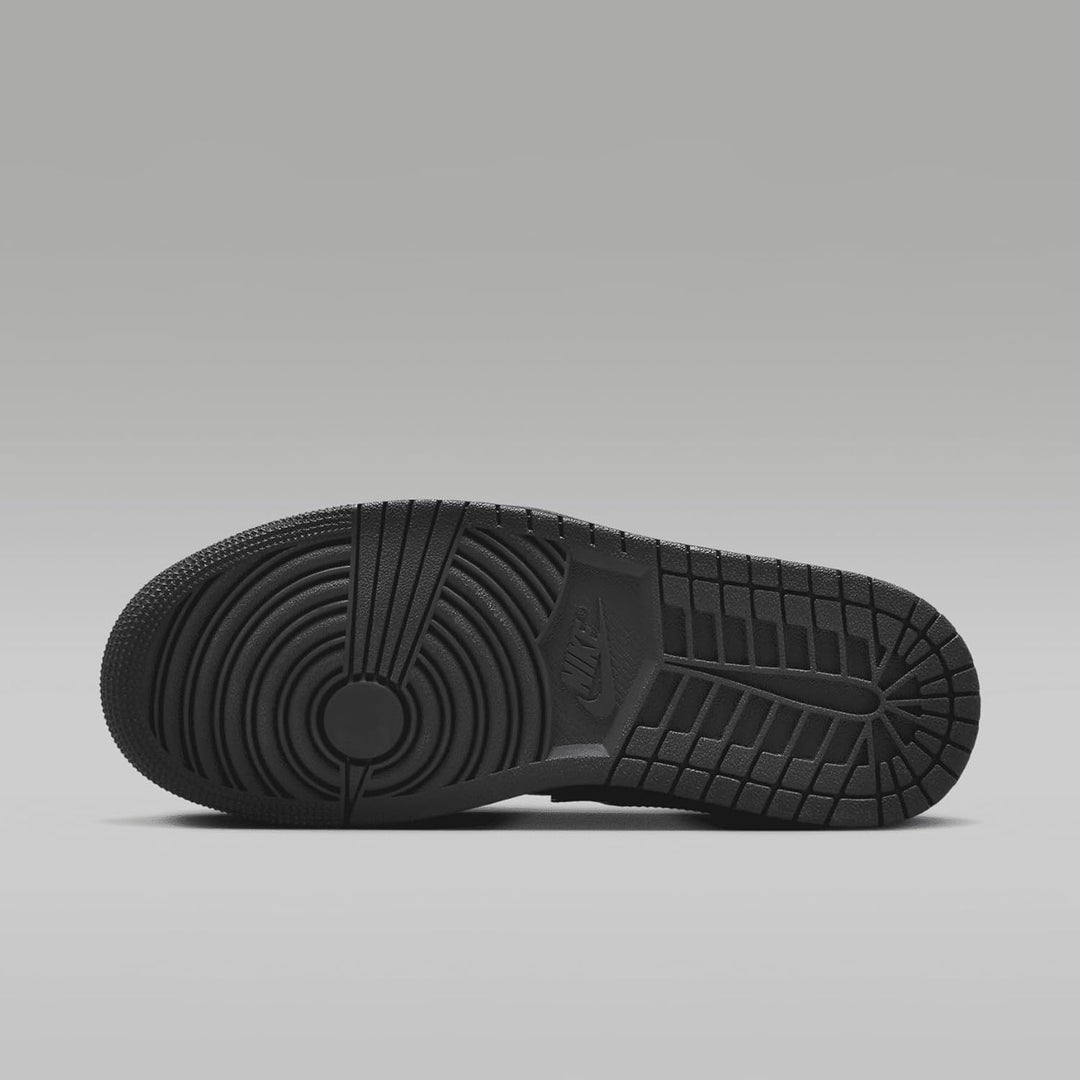 Tênis Nike Air Jordan 1 Low SE Patente Elefante Preto