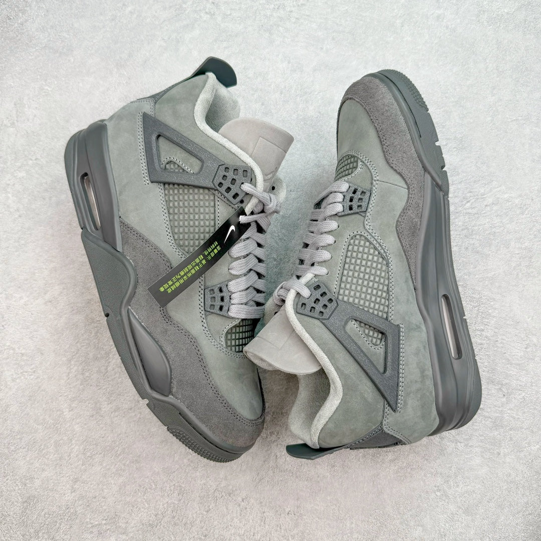 Tênis Air Jordan 4 Wet Cement