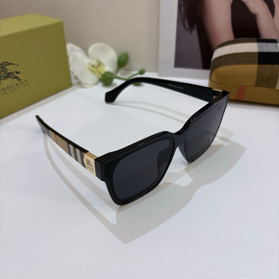 Óculos Burberry