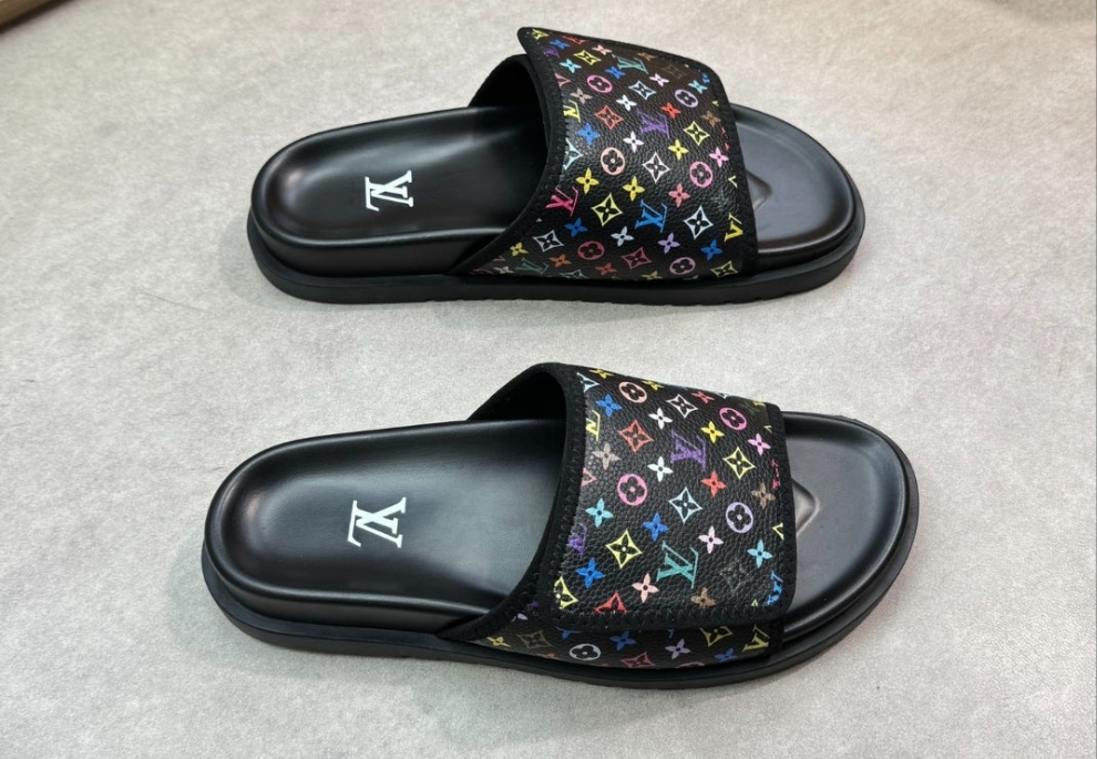 Slide LV Monogram