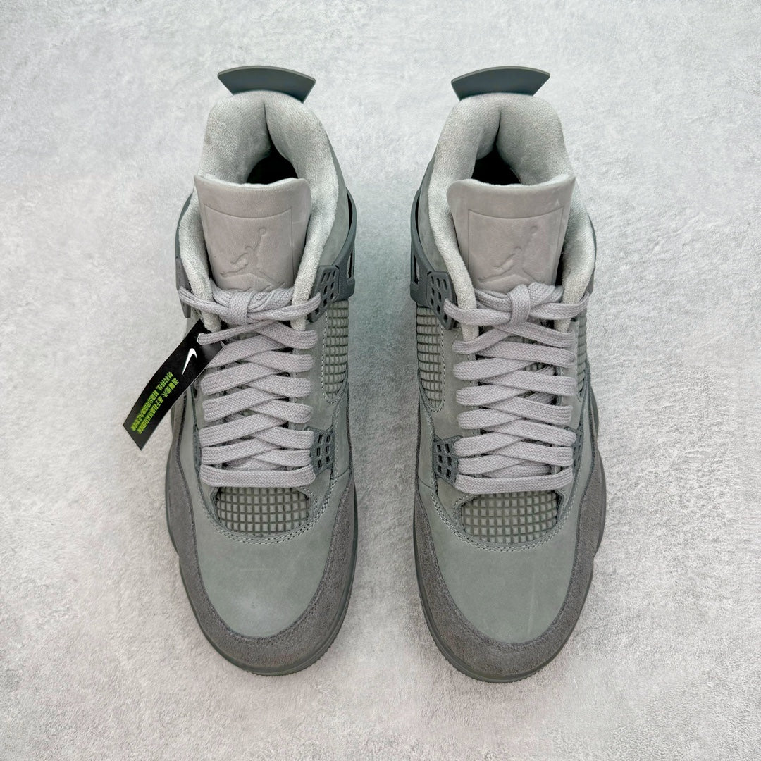 Tênis Air Jordan 4 Wet Cement