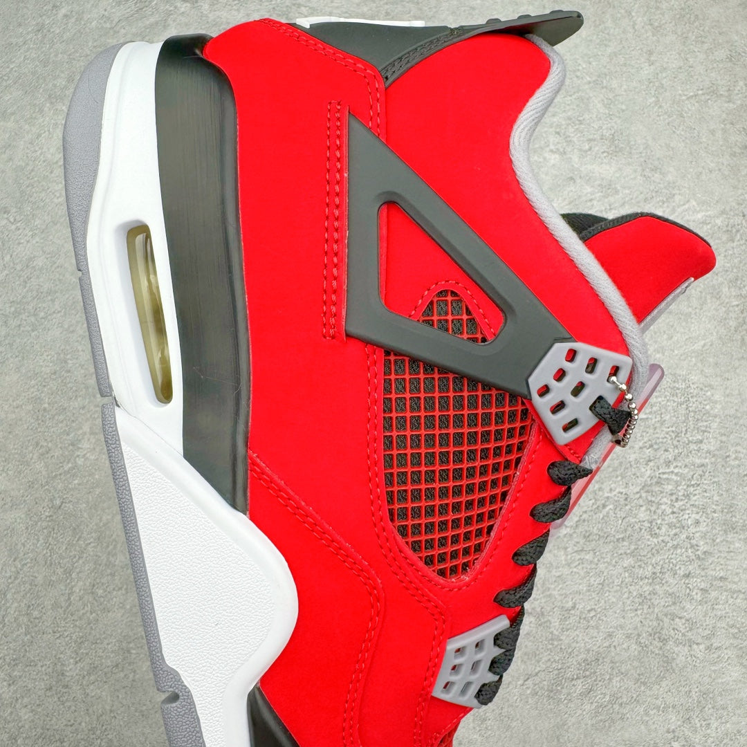 Tênis Air Jordan 4 Retro Toro Bravo