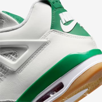 Tênis Air Jordan 4 Retro SB Pine Green