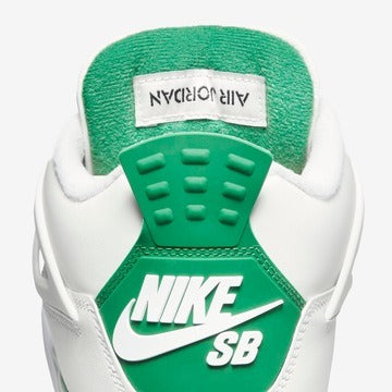 Tênis Air Jordan 4 Retro SB Pine Green