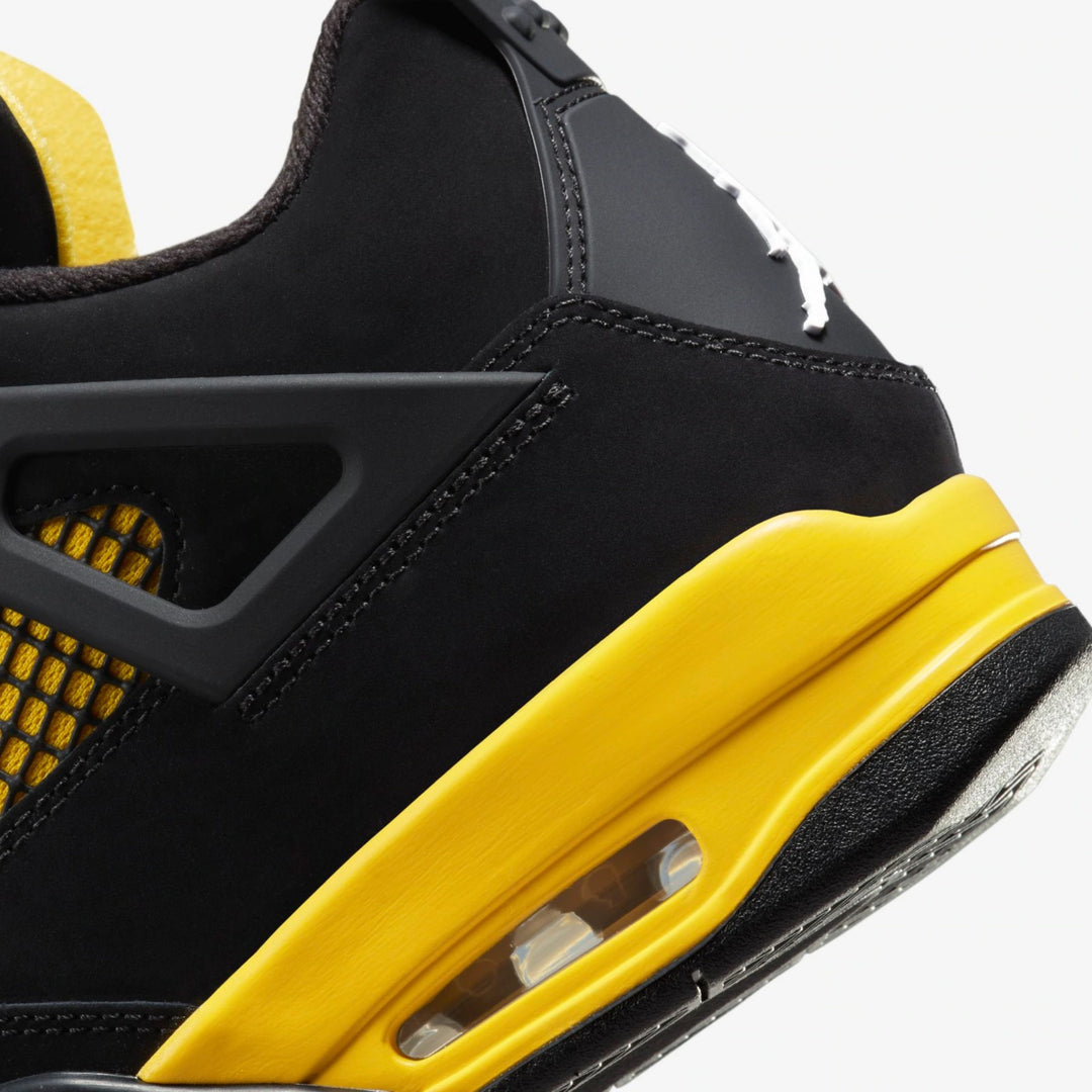 Tênis Air Jordan 4 Thunder