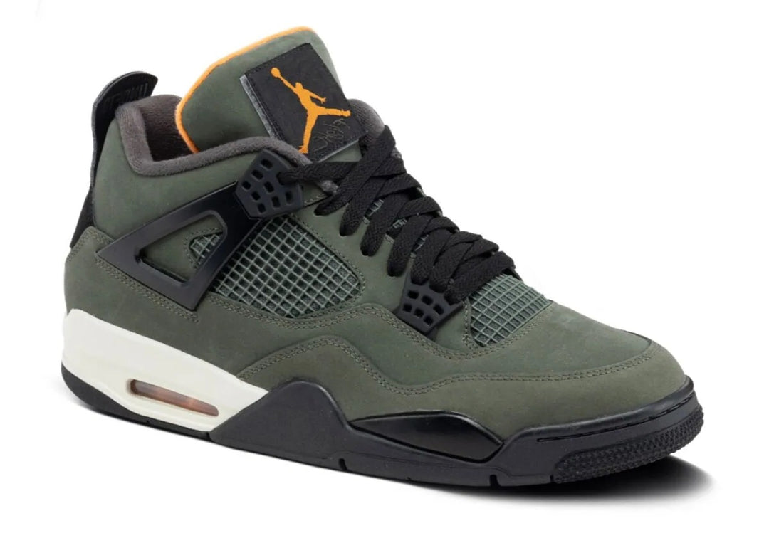 Tênis Air Jordan 4 Undefeated