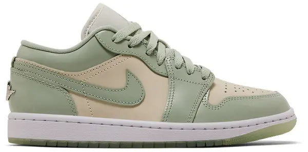Tênis Nike Air Jordan 1 Low SE Seafoam Sail