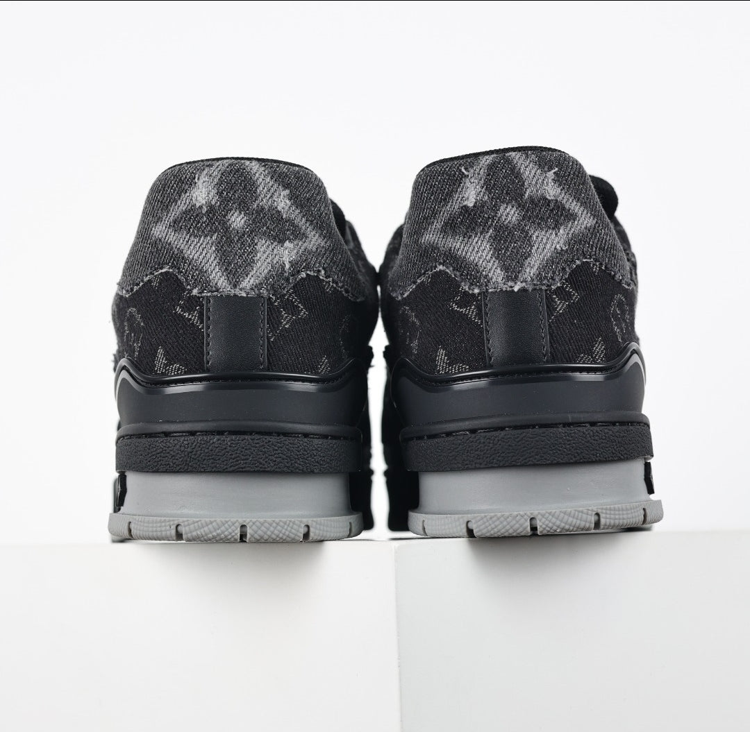 Tênis LV Trainer