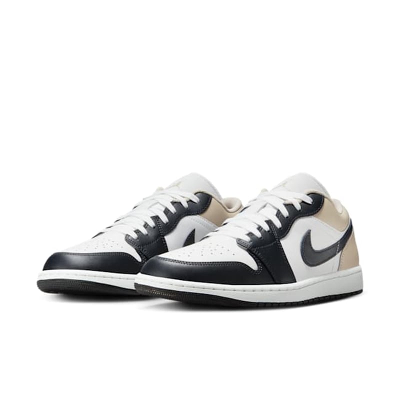 Tênis Nike Air Jordan 1 Baixo
Rattan com biqueira preta