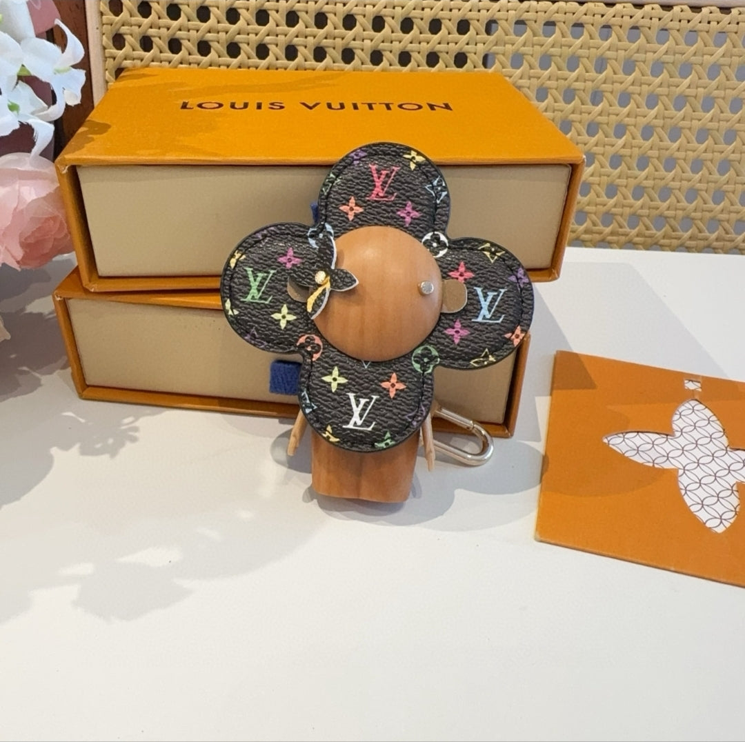 Charm de Bolsa Vivienne da LV