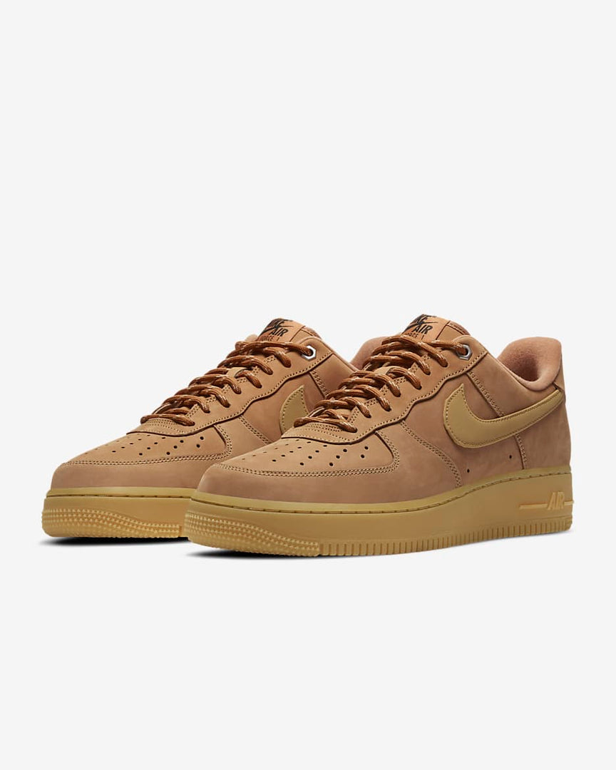 Tênis Nike Air Force 1 '07 WB