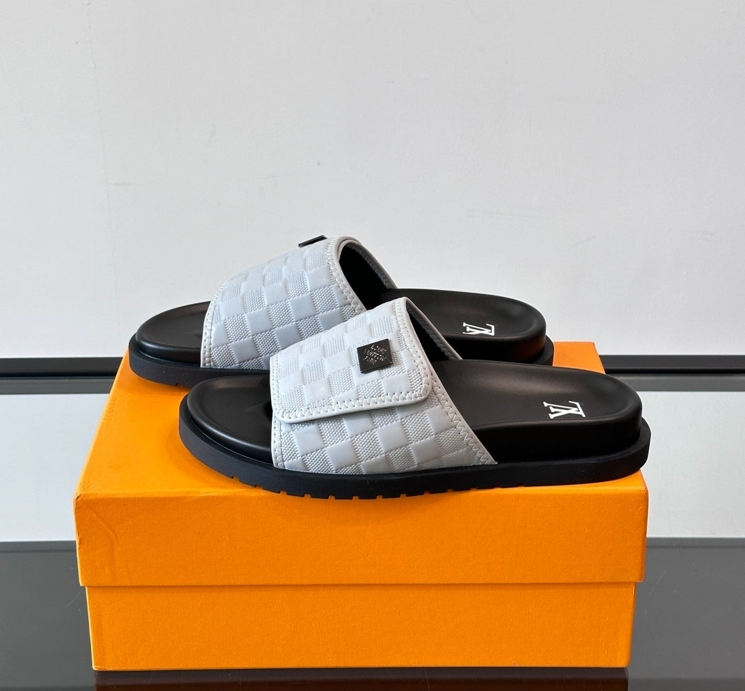 Slide LV Monogram