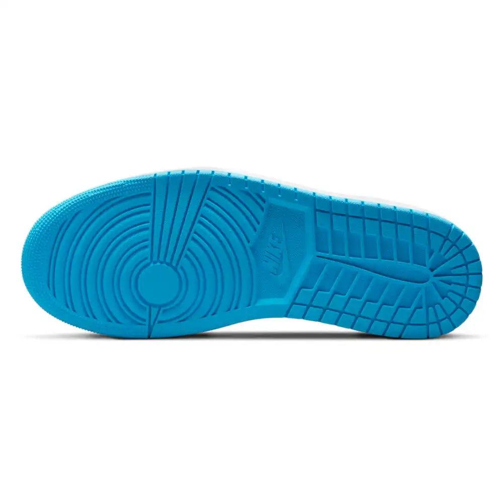 Tênis Nike Air Jordan 1 Low OG UNC