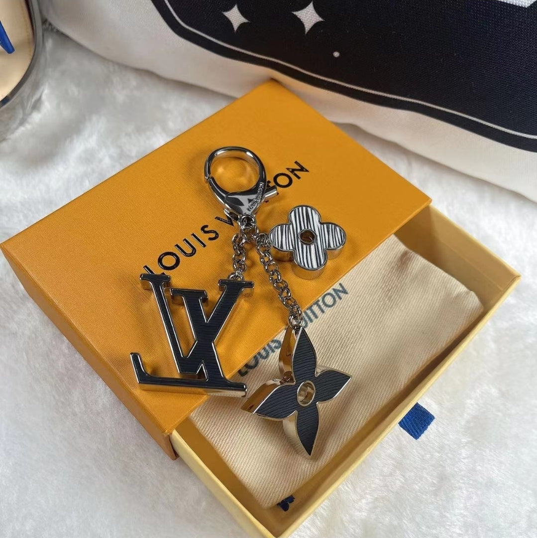 Chaveiro da LV