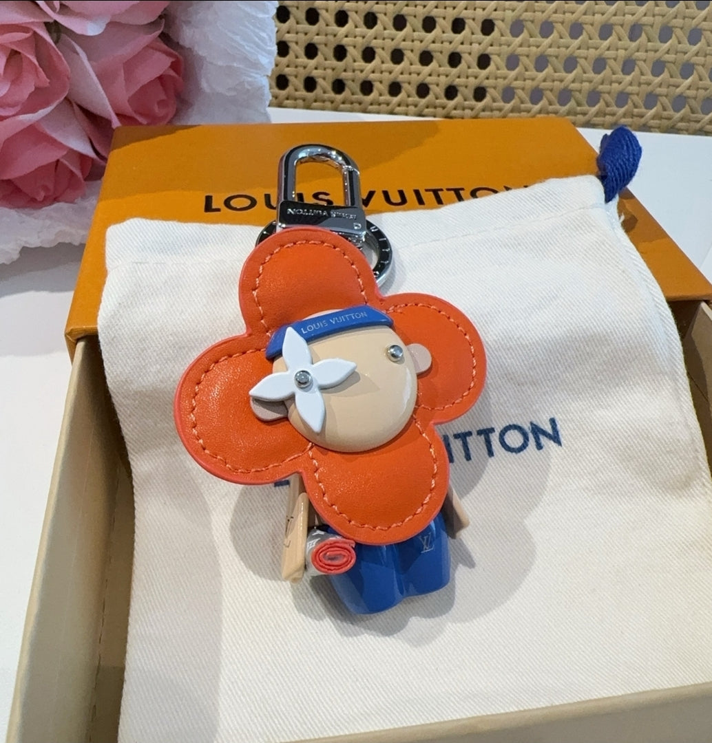 Charm de Bolsa Vivienne da LV