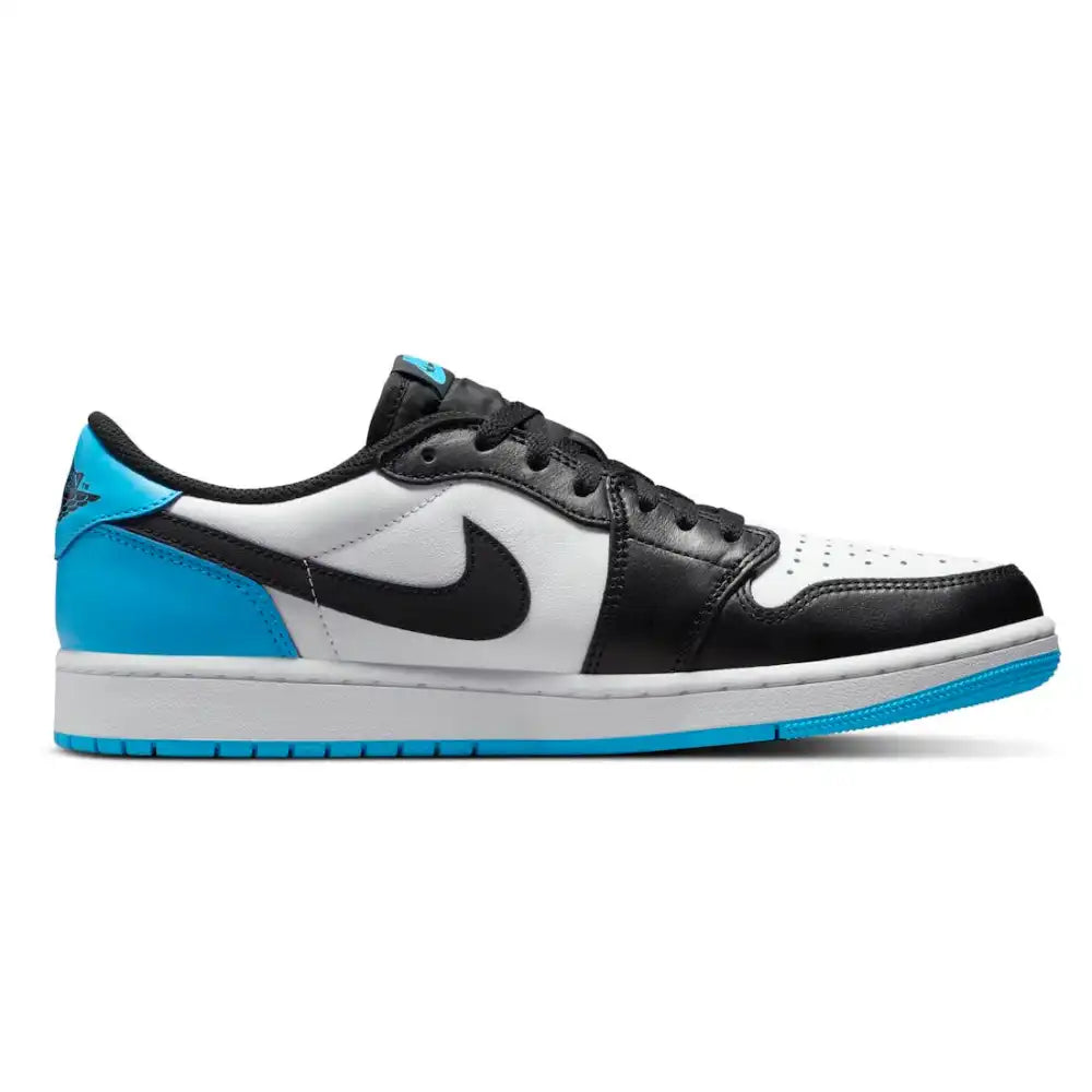 Tênis Nike Air Jordan 1 Low OG UNC