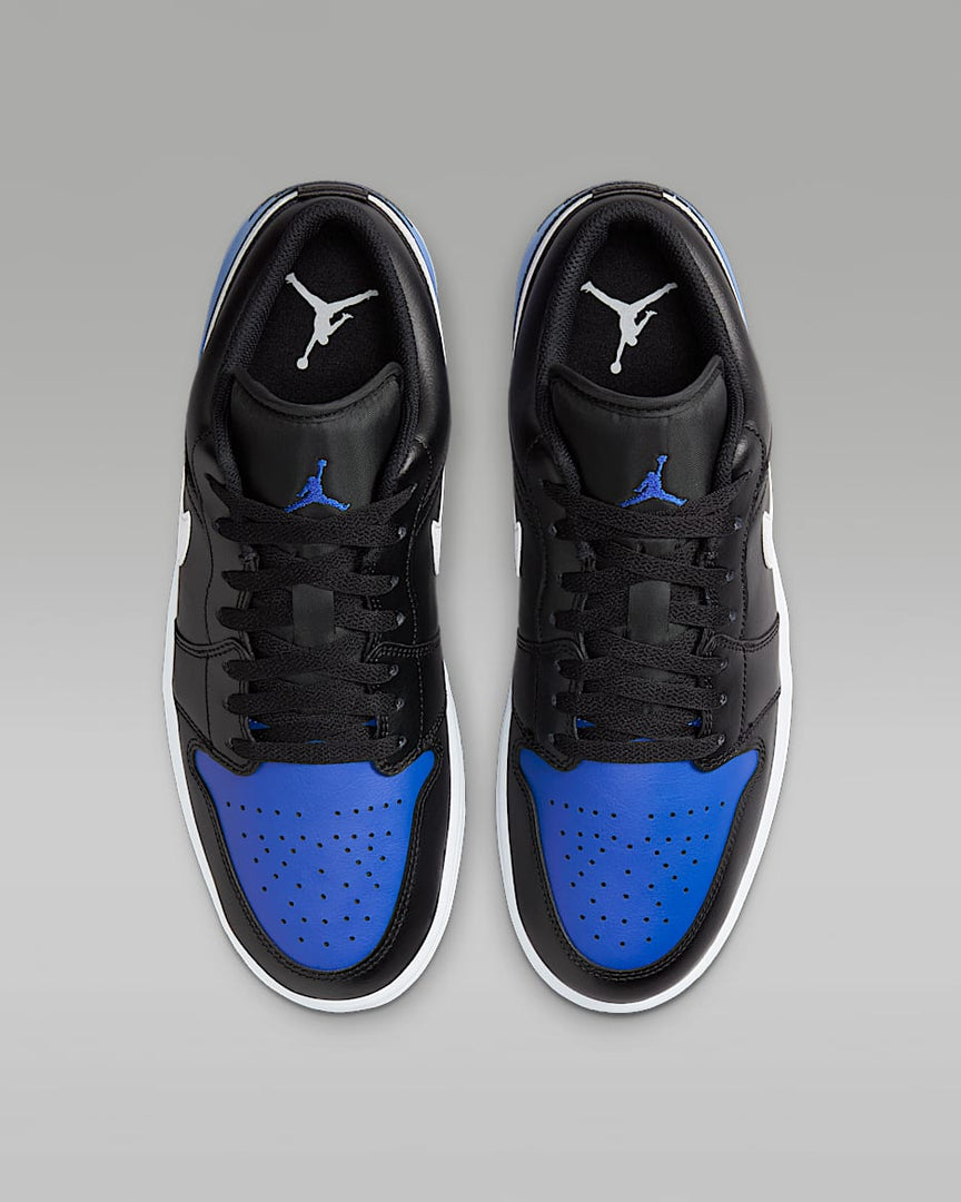 Tênis Nike Air Jordan 1 Low
Black Royal Toe
