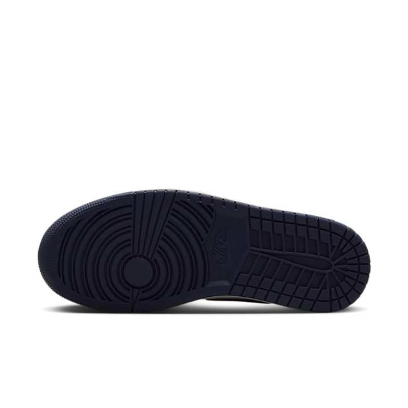 Tênis Nike Jordan 1 Low OG
Obsidian UNC