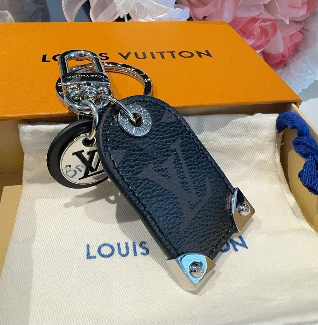 Chaveiro da LV