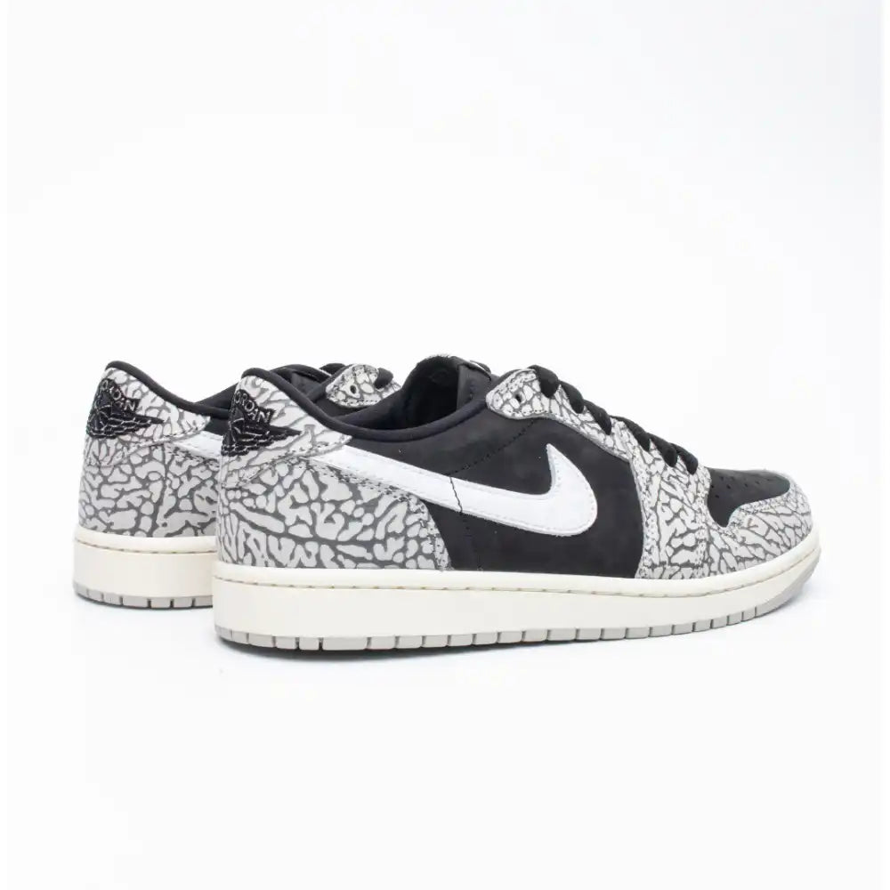 Tênis Nike Air Jordan 1 Low OG Black Cement