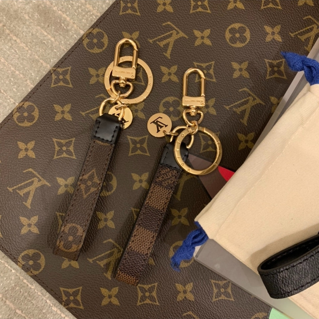 Chaveiro da LV