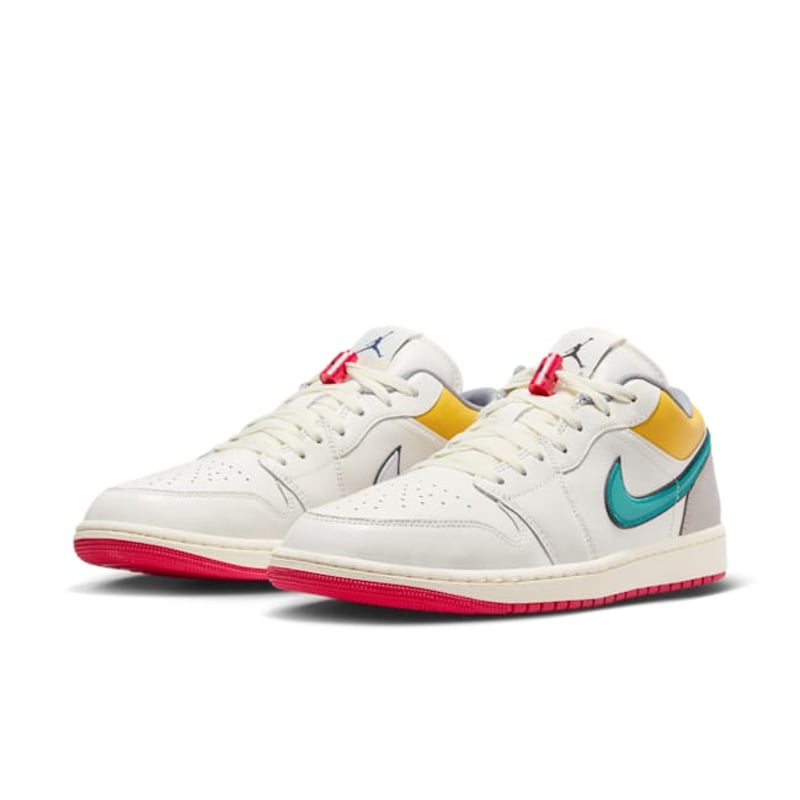 Tênis Nike Air Jordan 1 Low Premium