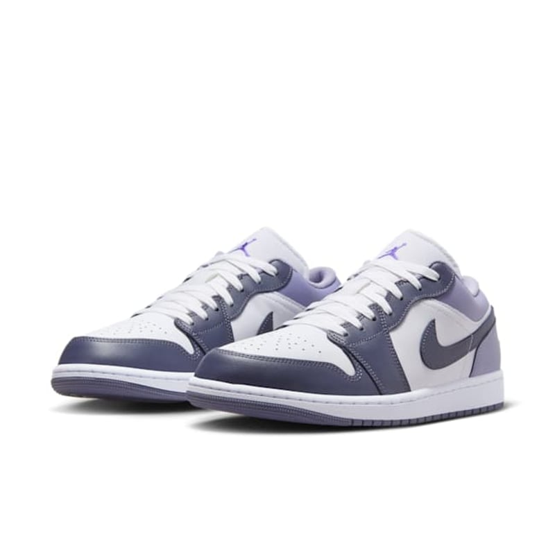 Tênis Nike Air Jordan 1 Low
White & Dark Blue Grey