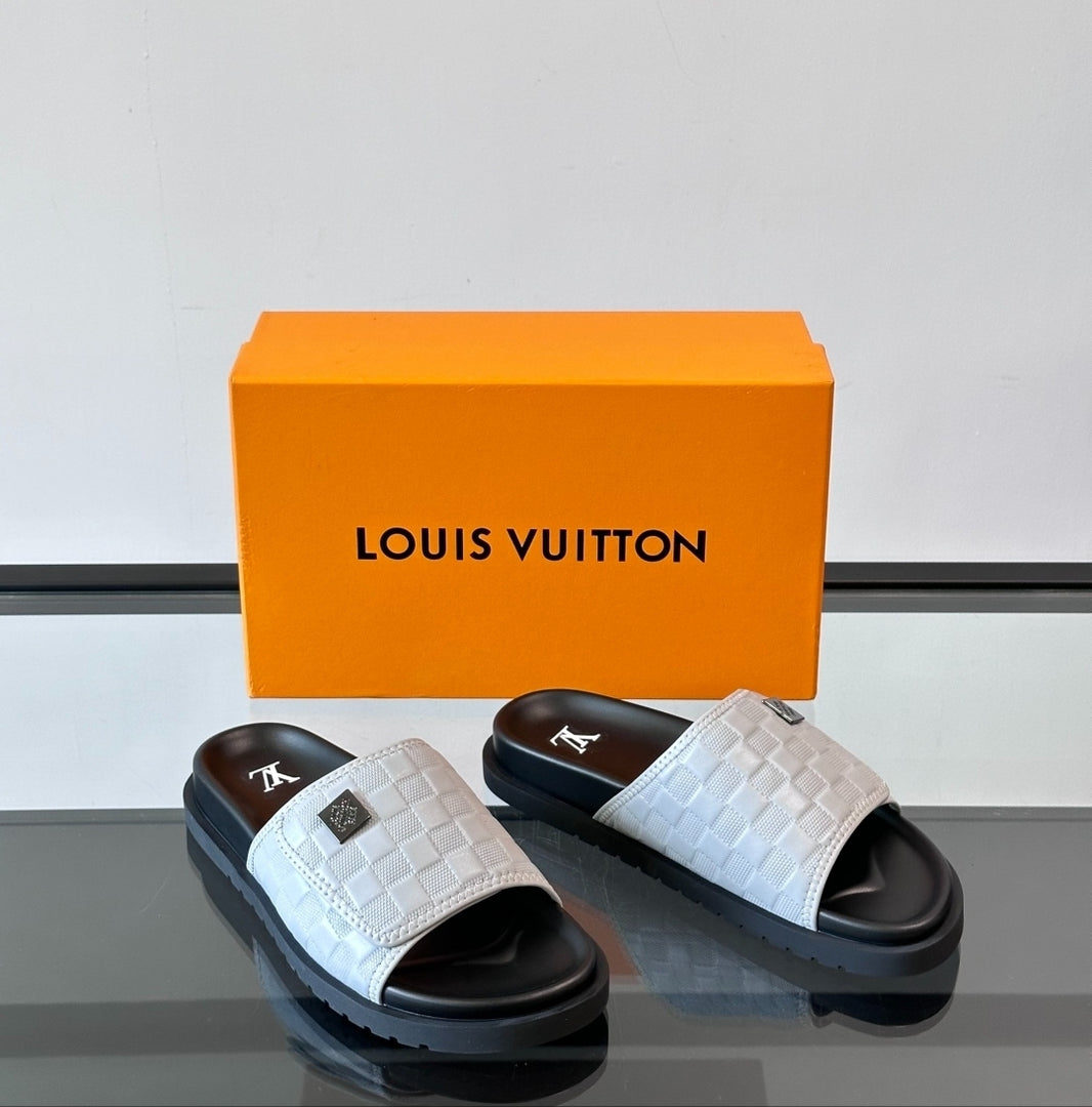 Slide LV Monogram