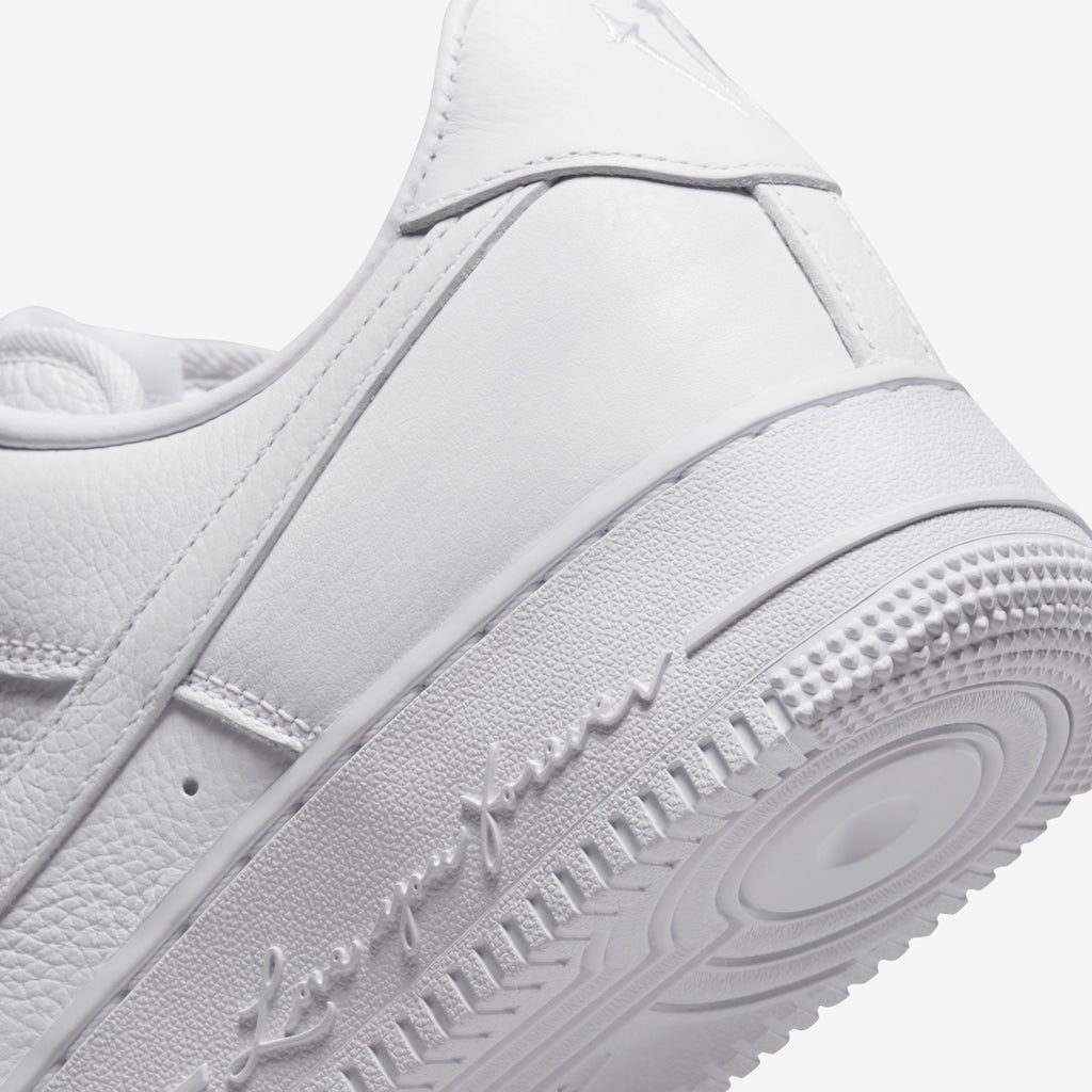 Tênis Nike NOCTA X Air Force 1
White